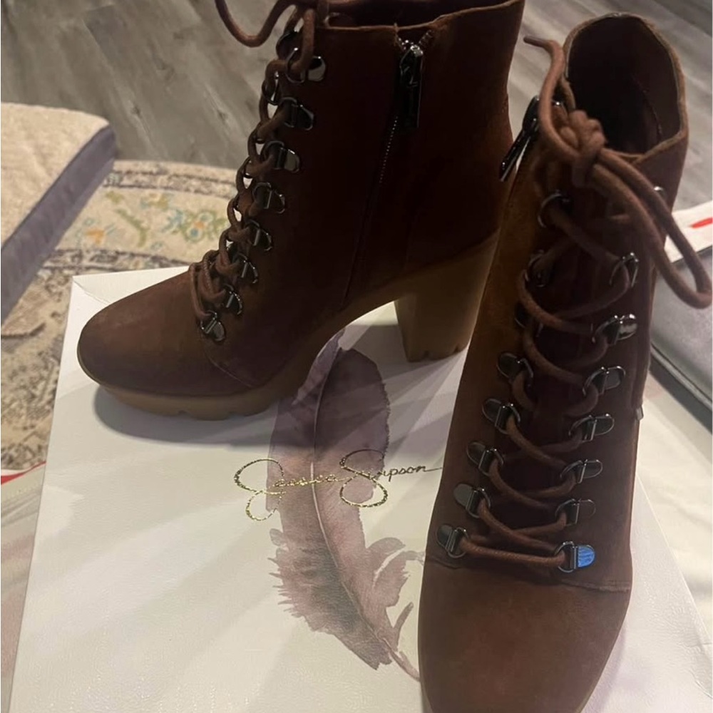 Jessica Simpson Brown Lace-Up Ankle Boots